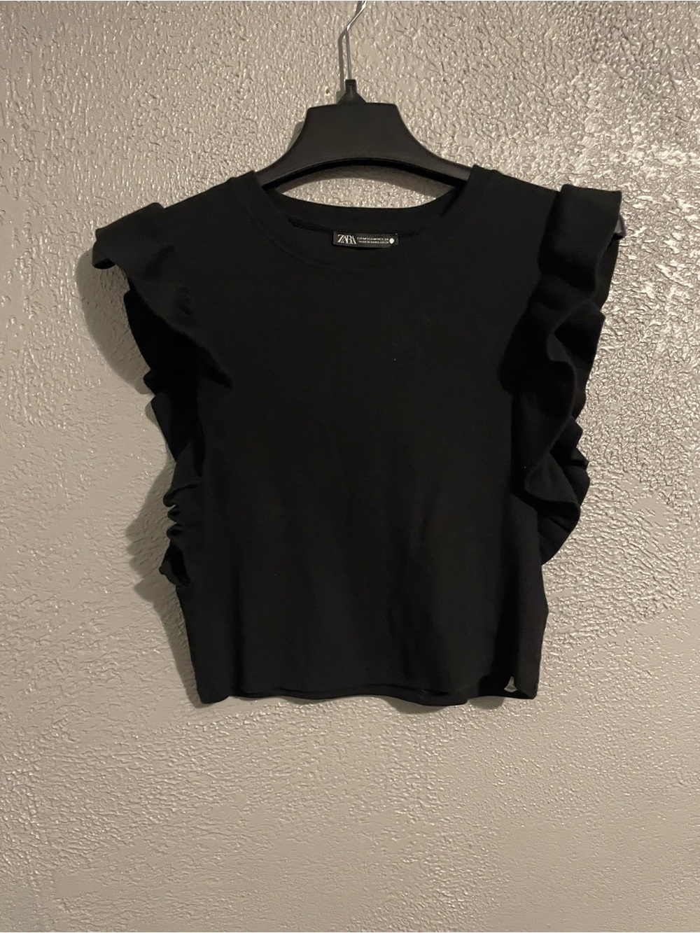 ZARA Black Ruffle-Trim Ribbed Tank - Picture 2 of 3